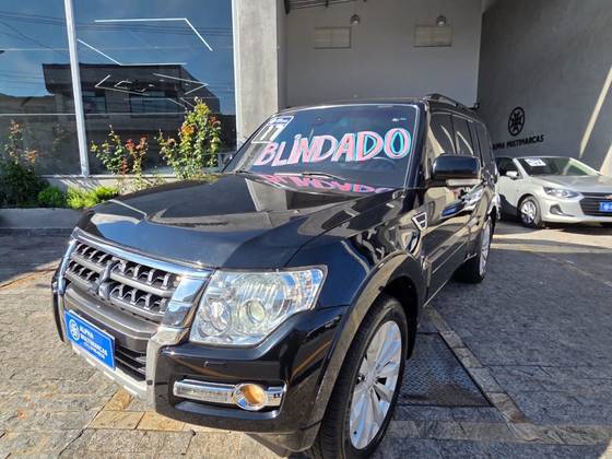 MITSUBISHI PAJERO FULL 3.8 HPE 4X4 V6 24V GASOLINA 4P AUTOMÁTICO